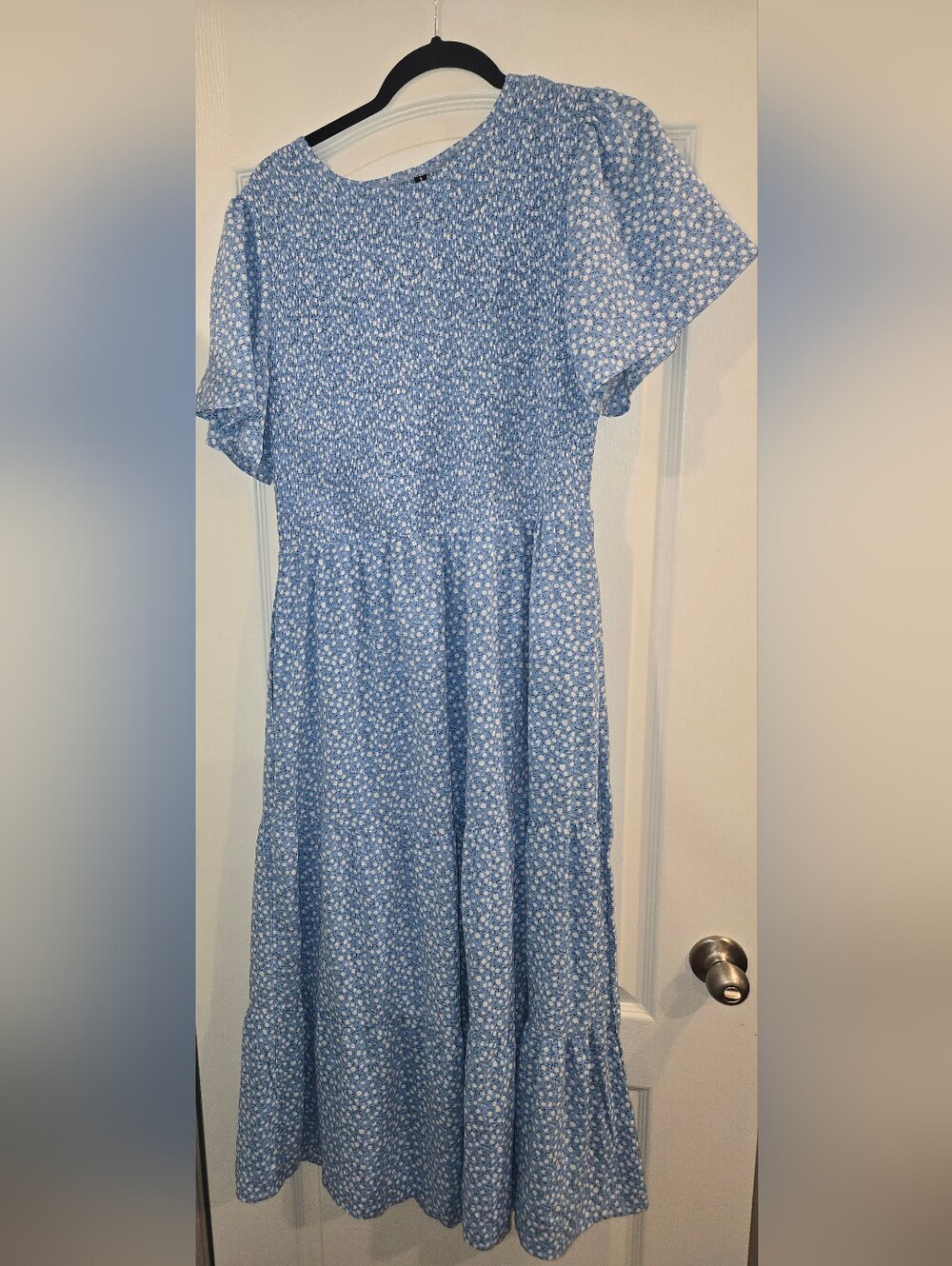 Like NEW Womens Floral Midi Dress Size-XL